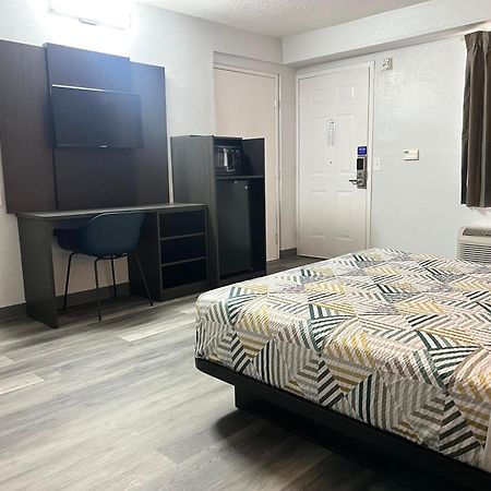 Motel 6-Middleburg Heights, Oh - Cleveland Zewnętrze zdjęcie