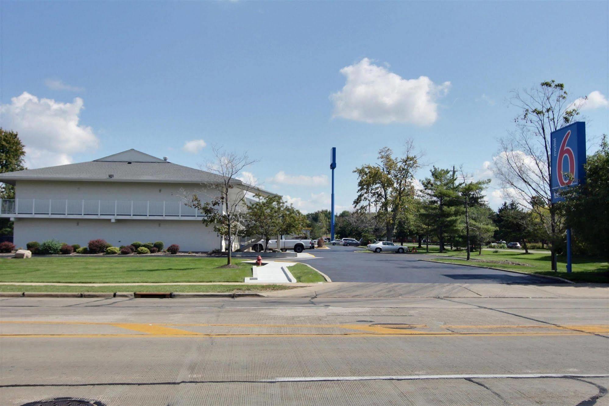 Motel 6-Middleburg Heights, Oh - Cleveland Zewnętrze zdjęcie