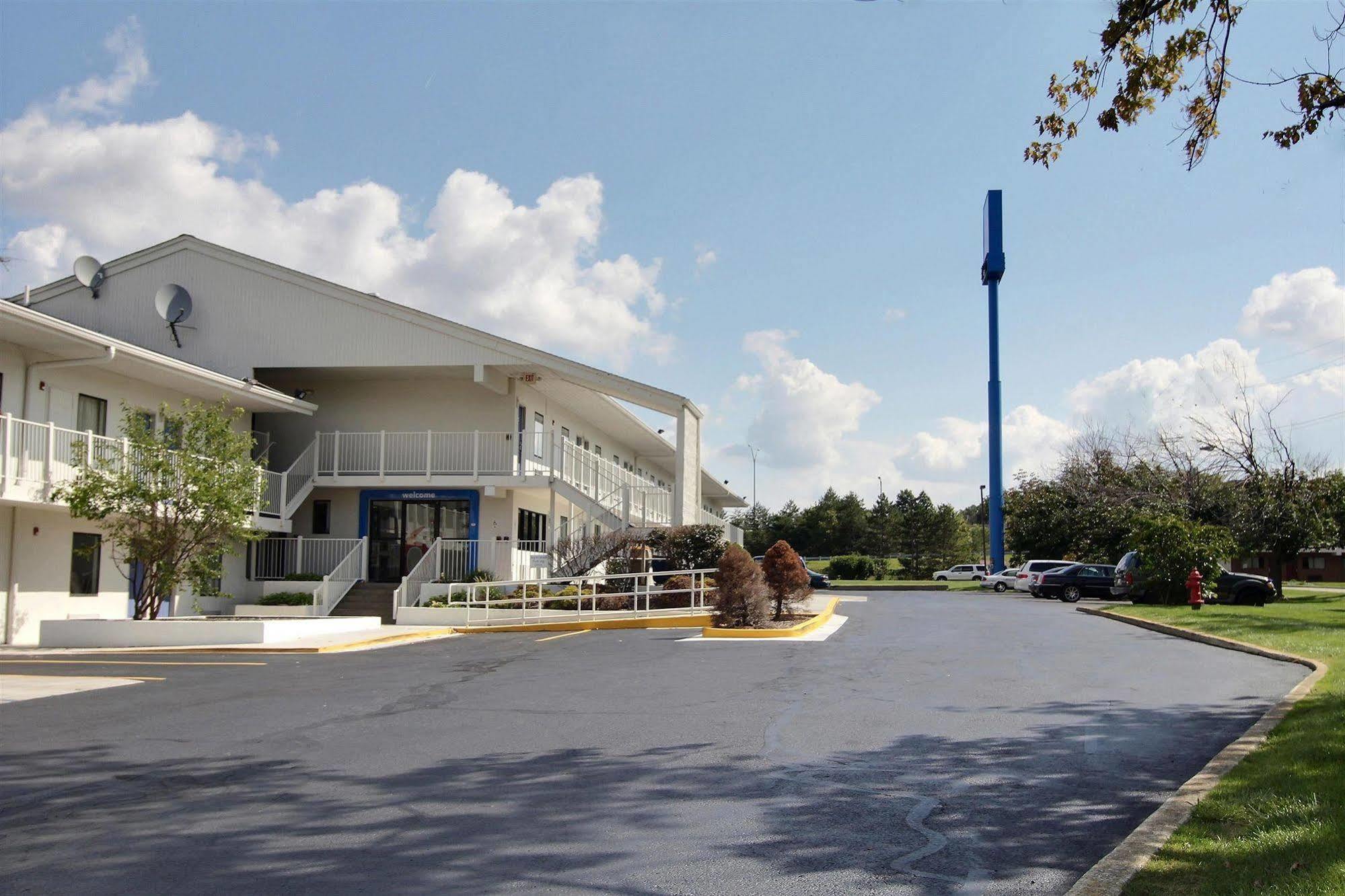 Motel 6-Middleburg Heights, Oh - Cleveland Zewnętrze zdjęcie