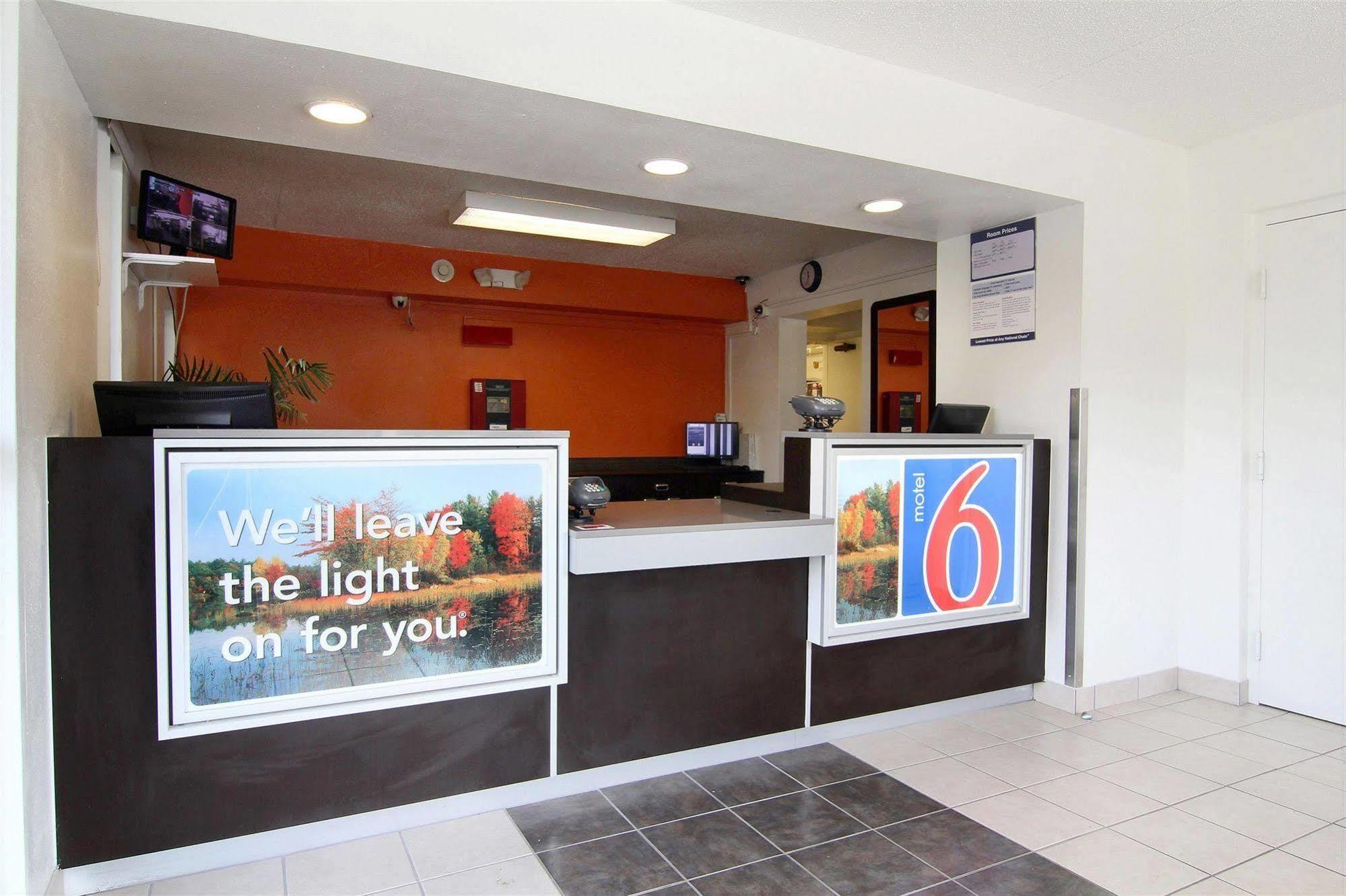 Motel 6-Middleburg Heights, Oh - Cleveland Zewnętrze zdjęcie