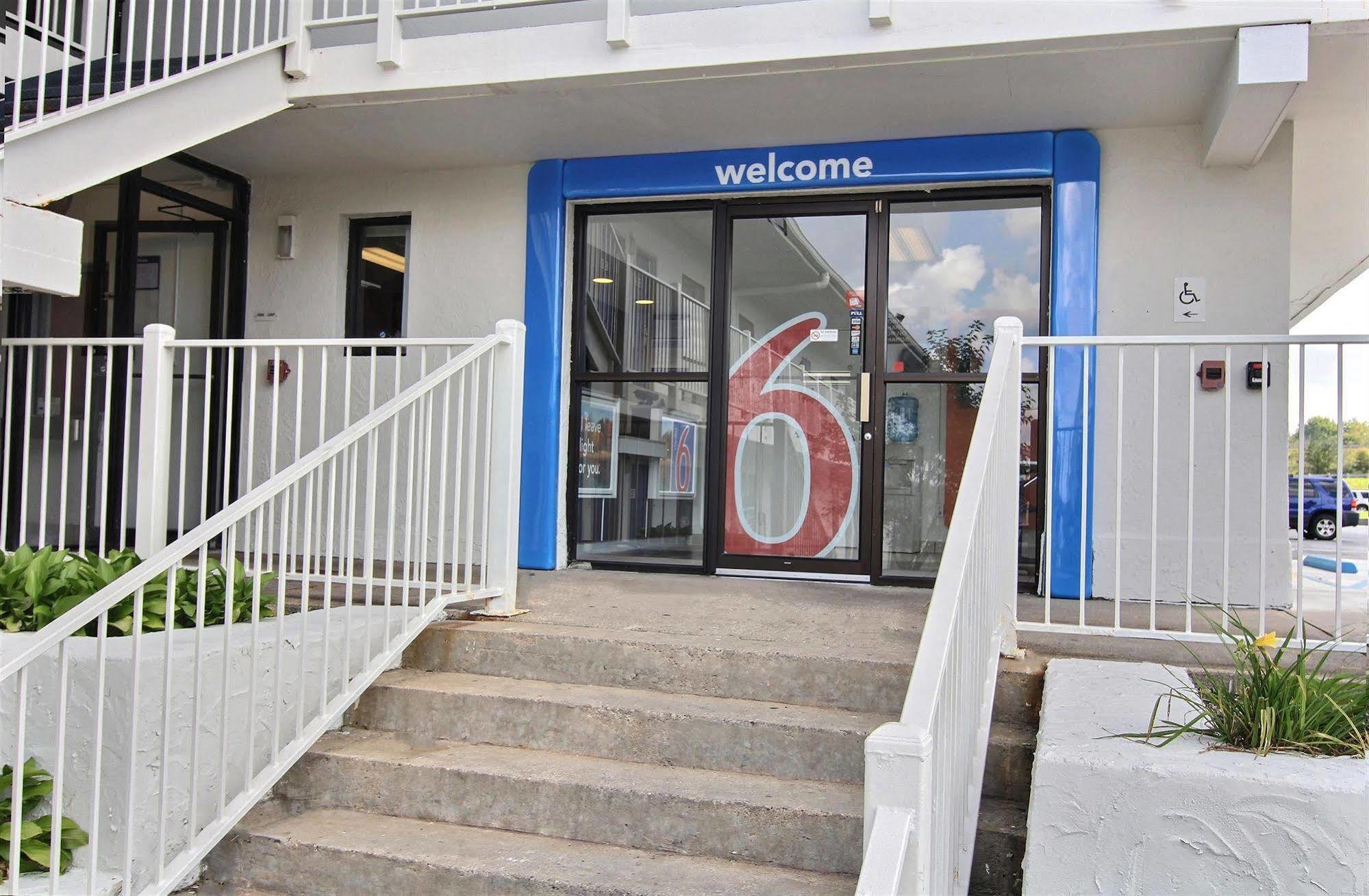 Motel 6-Middleburg Heights, Oh - Cleveland Zewnętrze zdjęcie